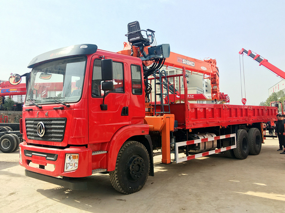 東風(fēng)錦程V5后雙橋隨車(chē)吊
