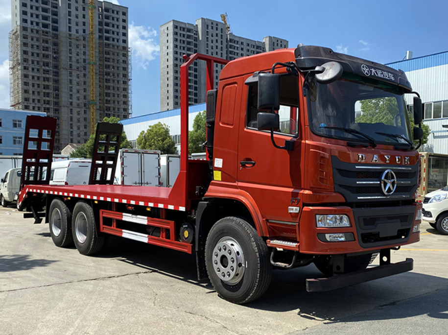 【國(guó)六】大運(yùn)F7后八輪平板運(yùn)輸車