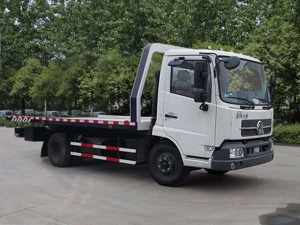 東風(fēng)平板清障車