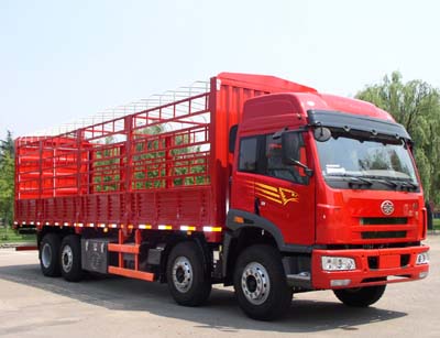解放J5前四后八倉柵式運(yùn)輸車